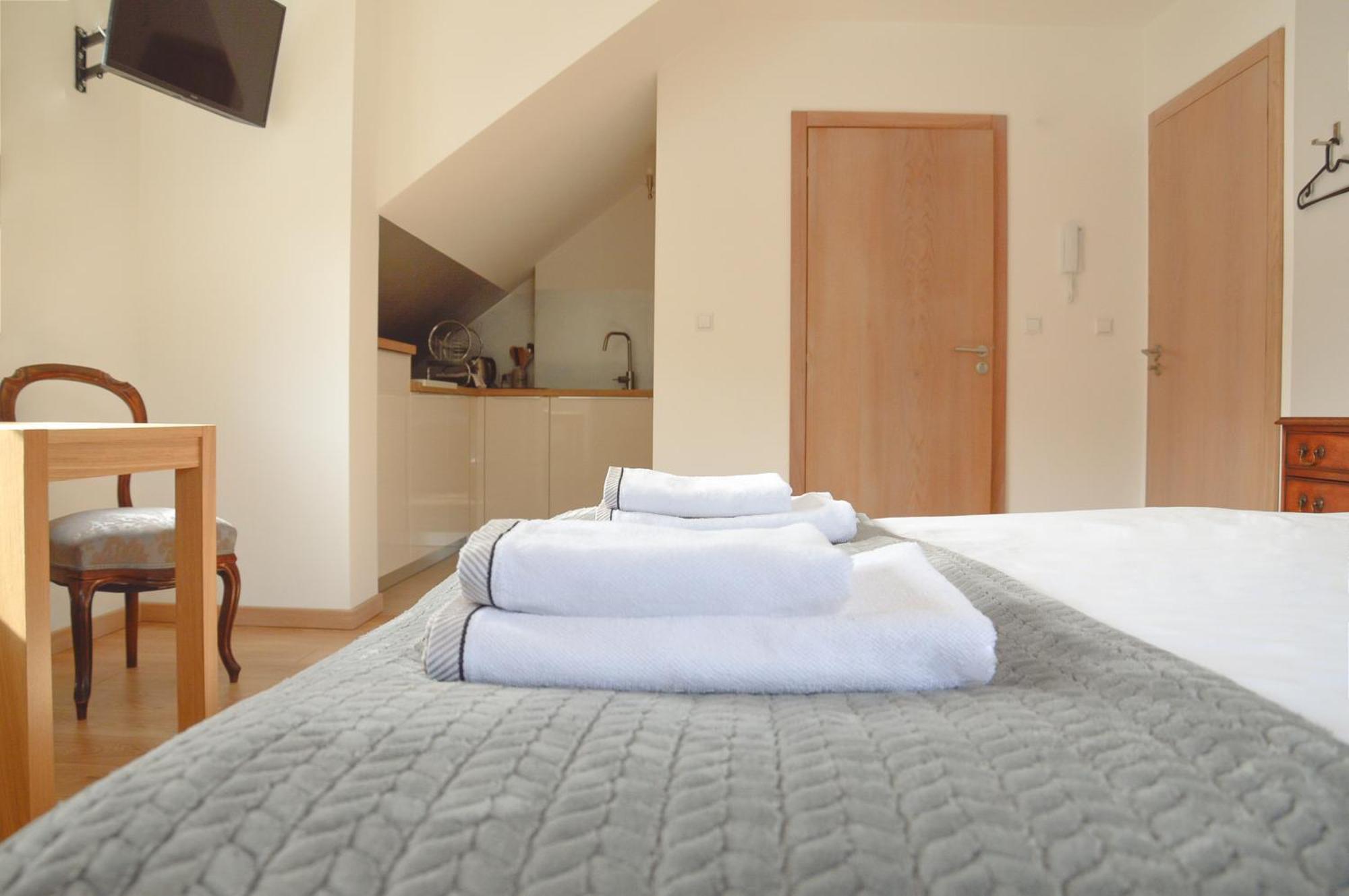 Apartamenty Agroturystyczne Papiernia Niedzwiedz Luaran gambar